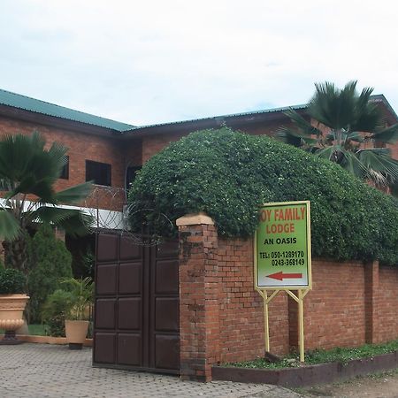 Joy Family Lodge Amasaman Экстерьер фото